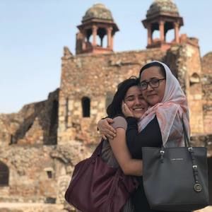 Meet your Posher, Simin